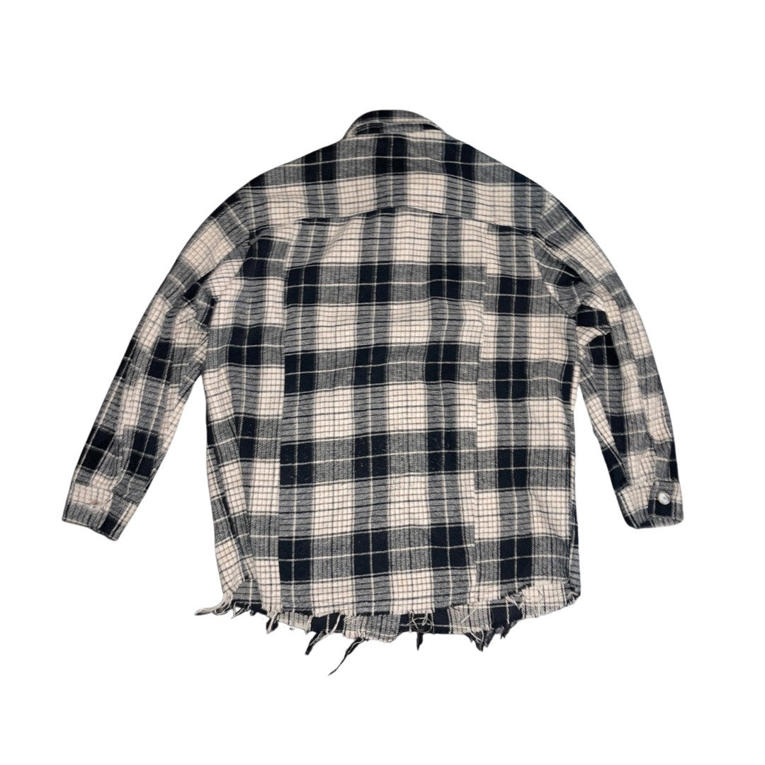 Akair Flannel Plaid long sleeve button up shirt shred hem shaket size S