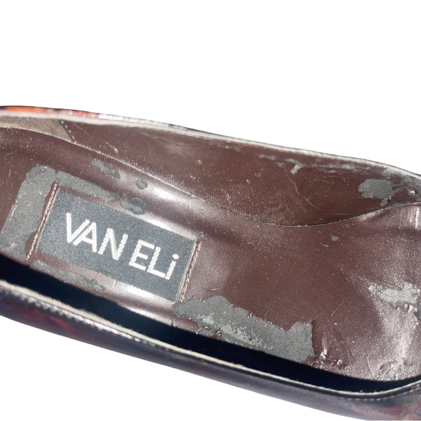 Vintage Vaneli brown leather pointed toe pumps heels