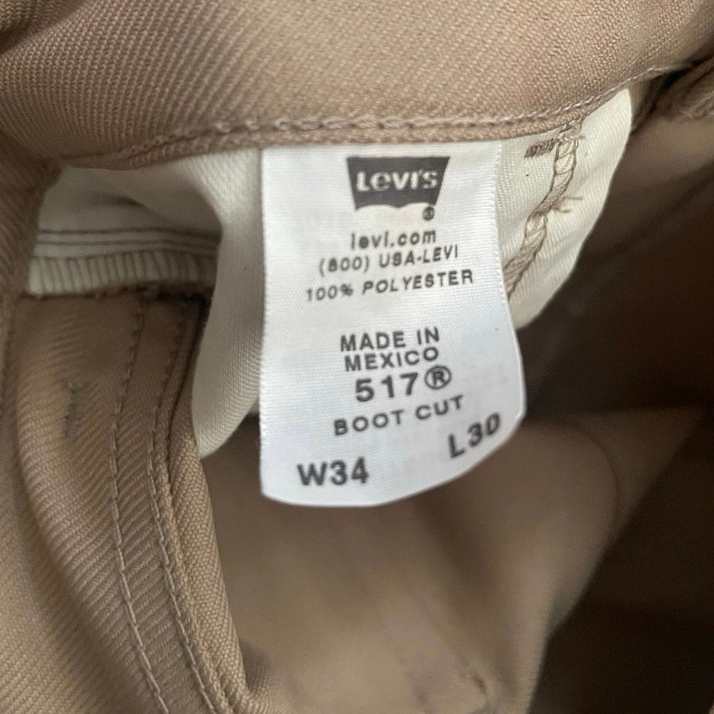 Vintage Men Levi's 517 Boot cut Men pants made in Mexico