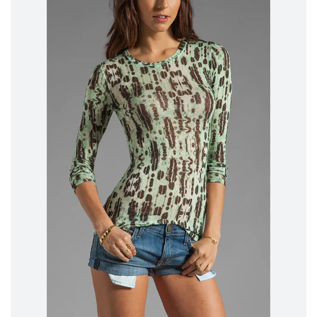BCBGMAXAZRIA Long Sleeve Printed Shirt Green Top Blouse Light Sheer Size Small