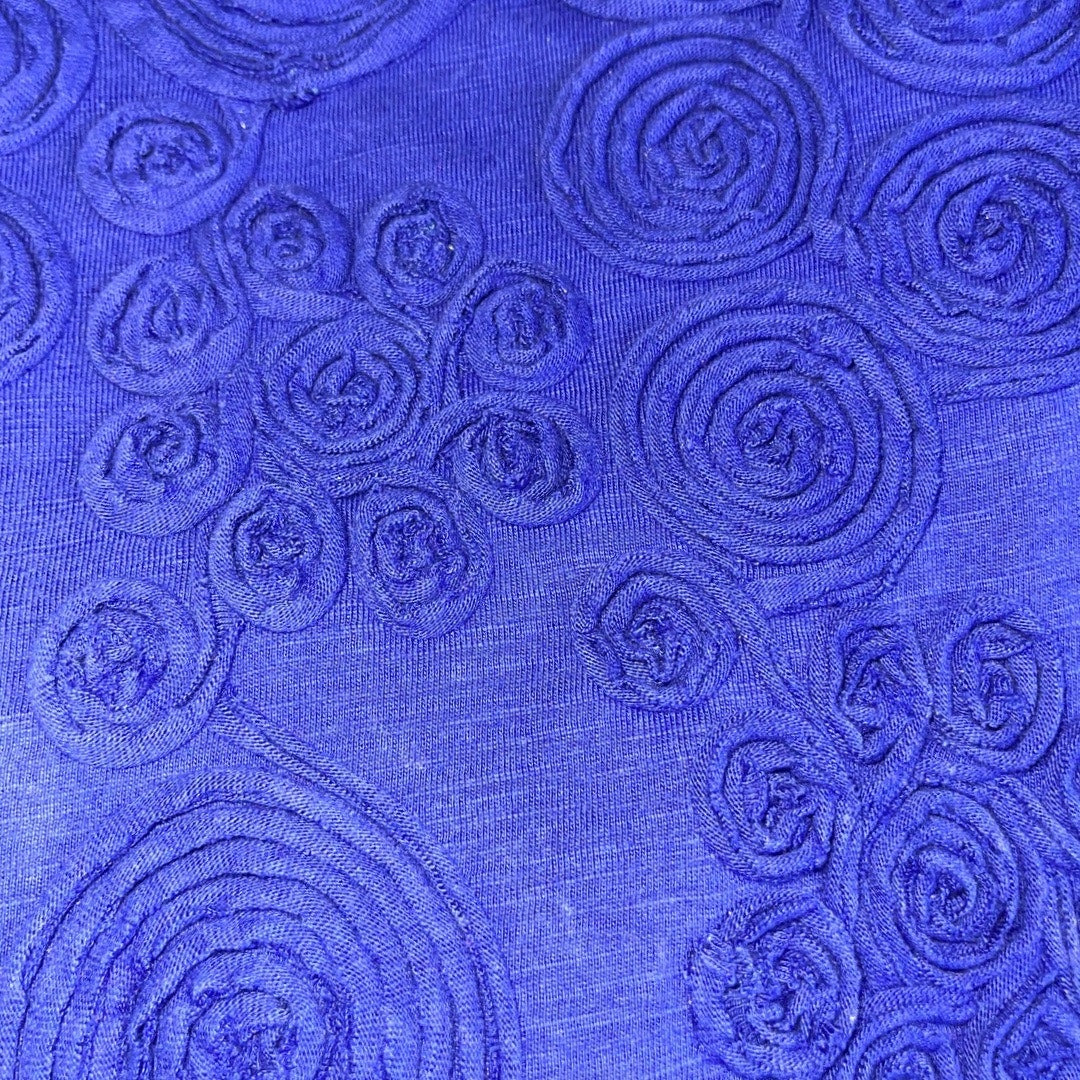 Great Cavalier Royal Blue Blouse Size Medium Floral Embroidered 100% Cotton