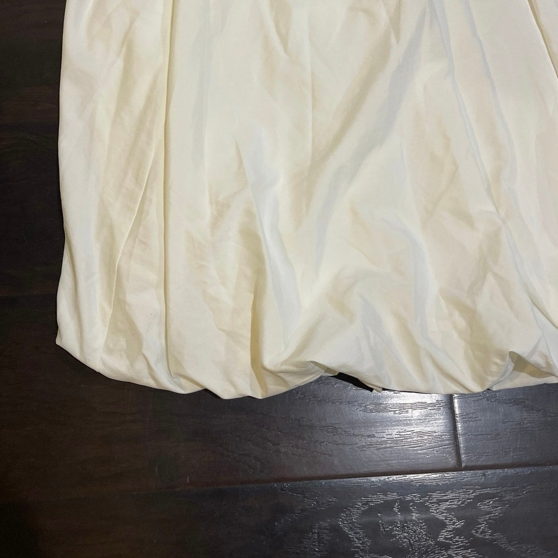 Endless Rose Off White Bubble Hem Midi Nylon Skirt SZ M Flowy Romantic Y2K