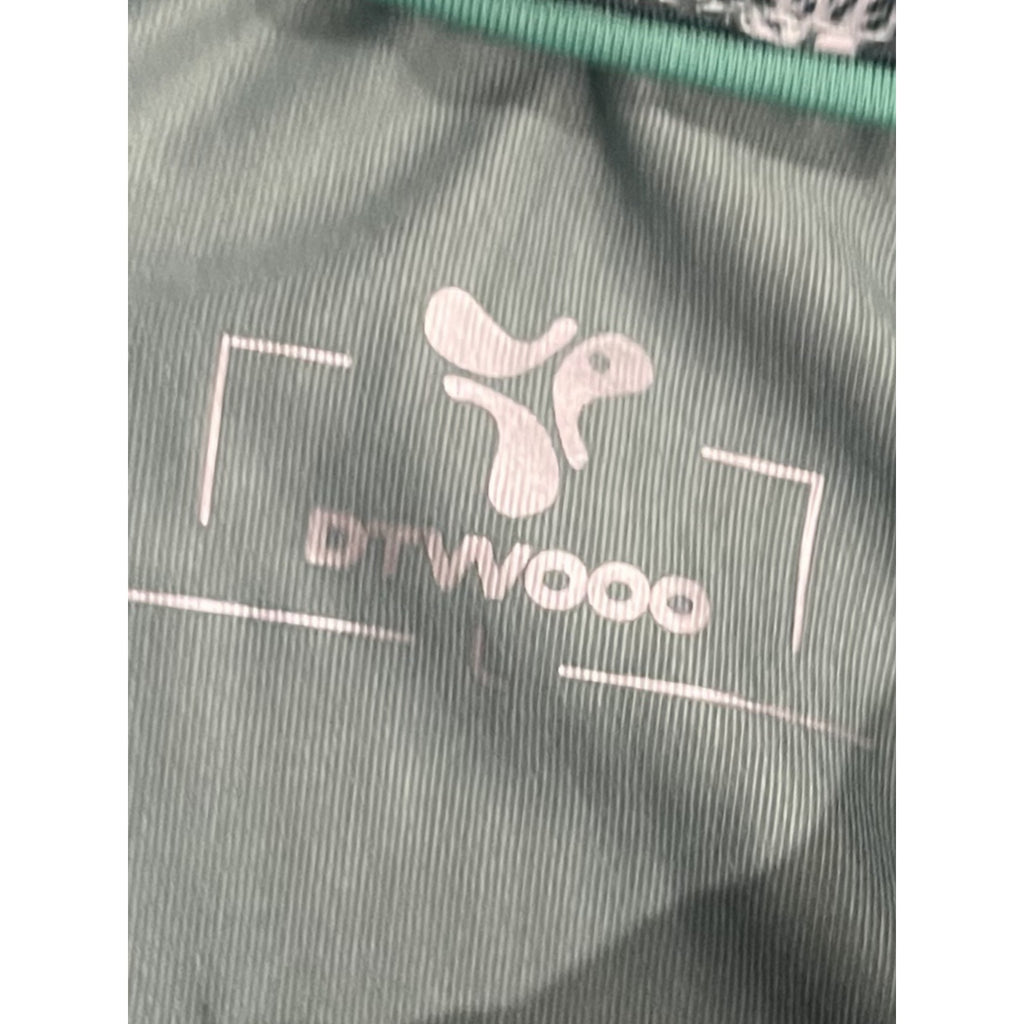 DTWOOO Set of 3 Long Sleeve Performance Golf Polo Shirts Size Large Activewear