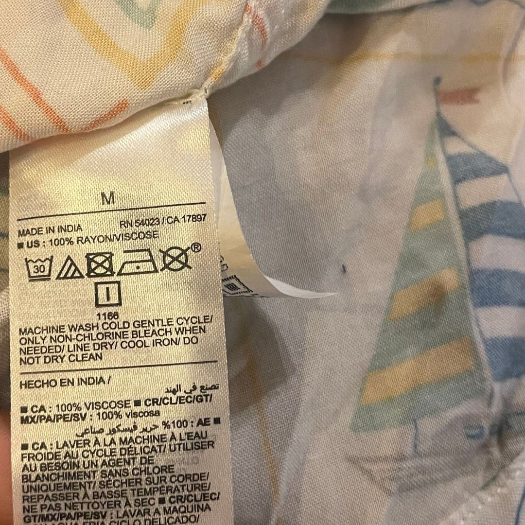 Old Navy Novelty Short Sleeve Shirt Medium Nautical Vacation Tropical Casual