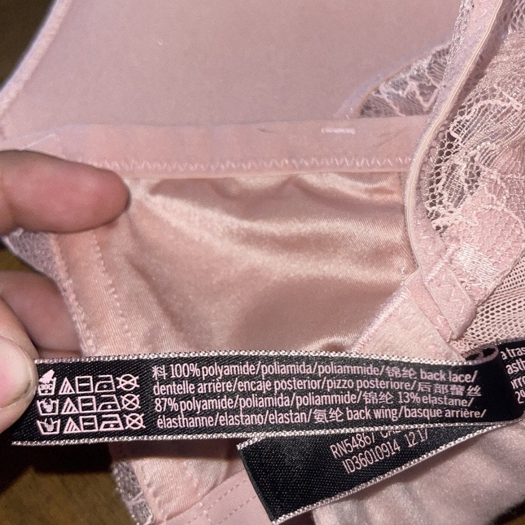 Victoria Secret Blush Pink Very Sexy Push up Lace Bra 36DD Intimates Loungewear