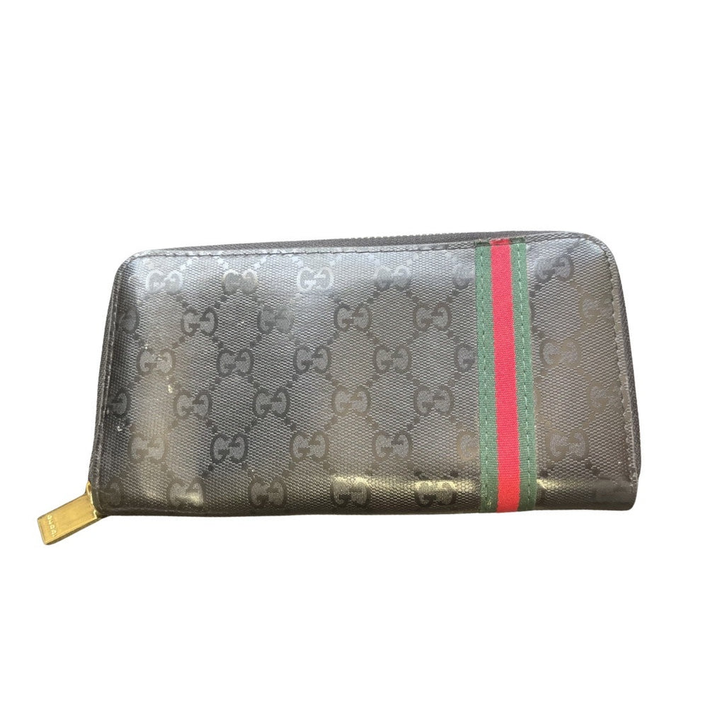 Burberry purse