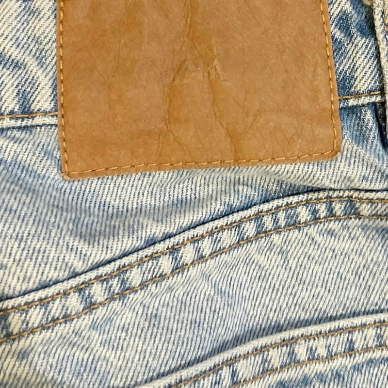 Zara Light Wash High Rise Taper Denim Jeans SZ 8 Vintage Inspired Acid Wash 90s