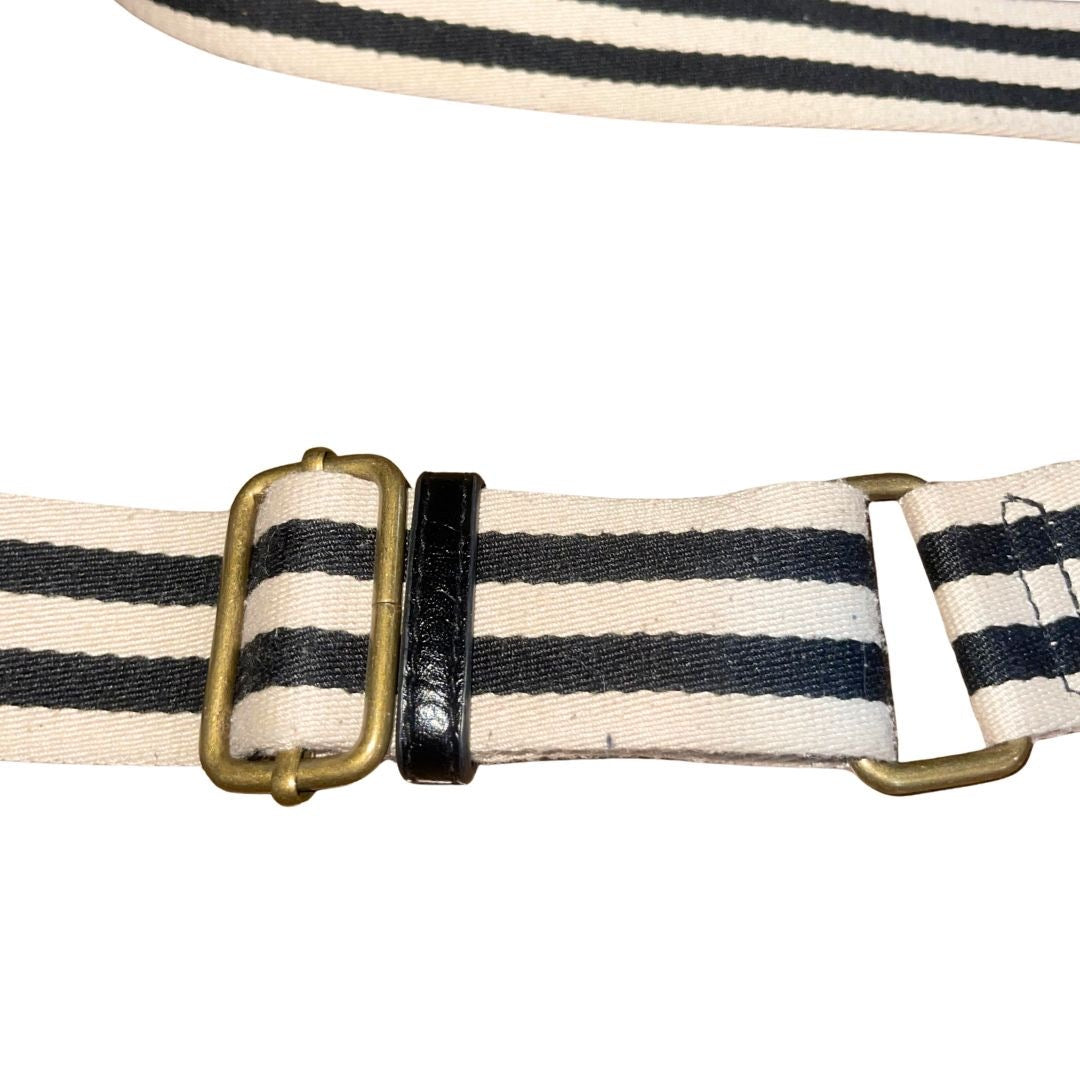 Universal Thread Camera Crossbody Purse Black Cream Checkered Canvas Strap