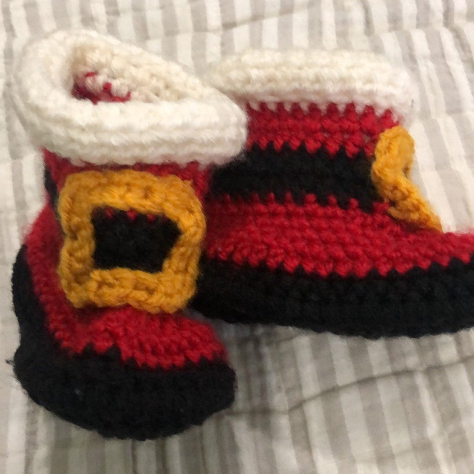 Crochet santa baby booties