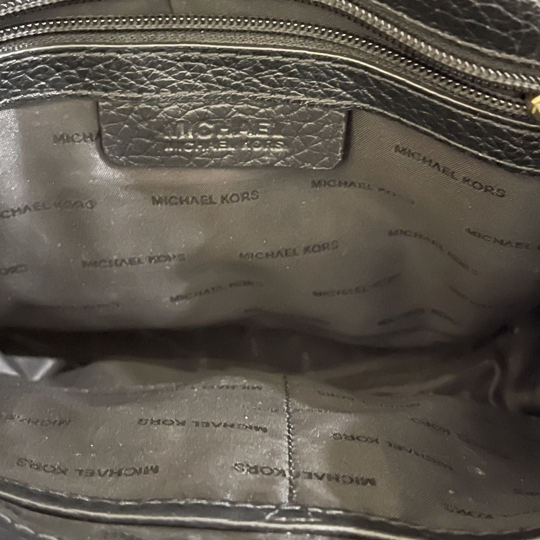 Michael Kors Cooper Medium Pebbled Leather Messenger Bag School Satchel Chic VTG
