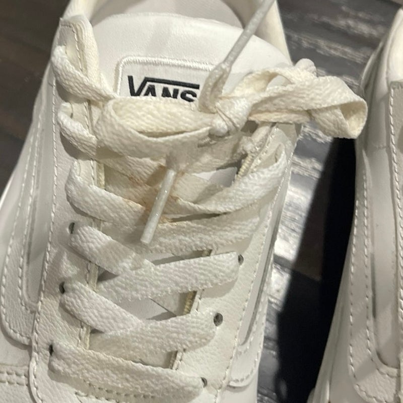 Vans White Comfy Cush Old Skool Leather Low Top Skater Sneakers 8.5 Streetwear