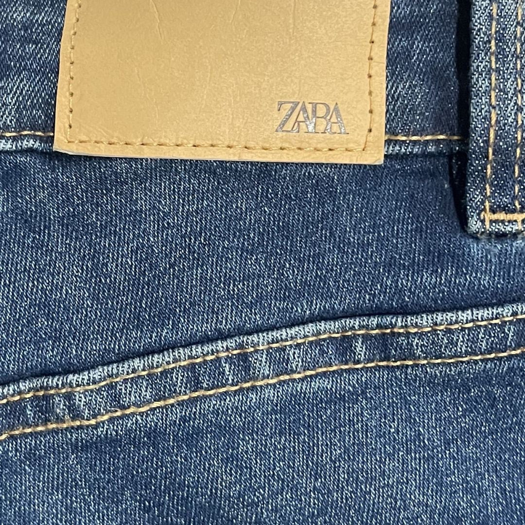Zara Mid High Rise Slim Fit Denim Jeans Size 8 Classic Indigo Streetwear Chic