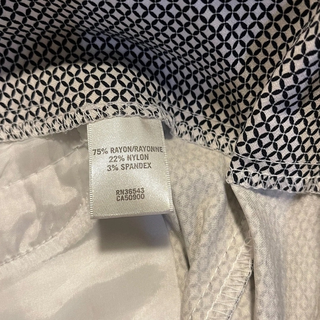 Van Heusen Black and White Pull on Pants slim fit casual size 4
