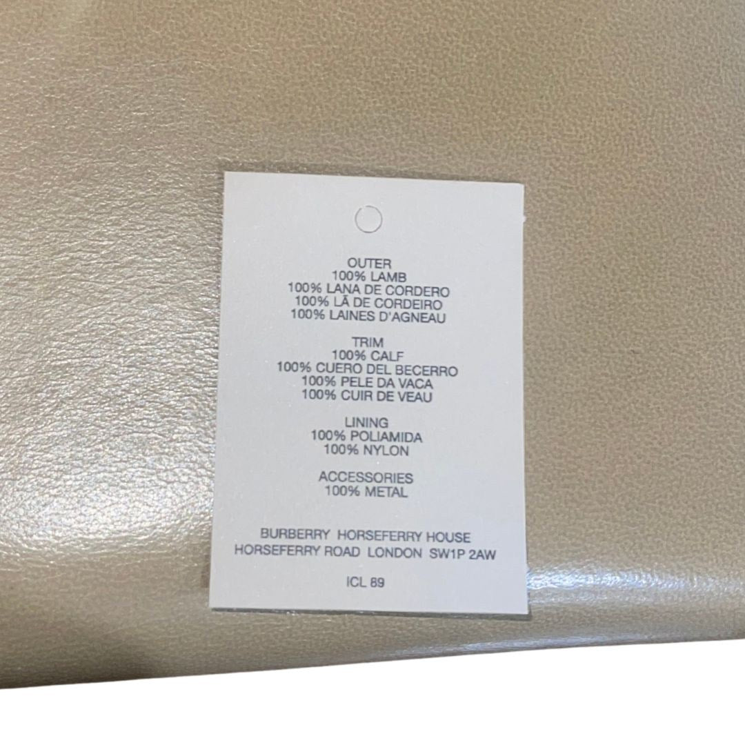 Burberry 100% Lamb Leather Full Zip Wallet NWT Luxury Accessories