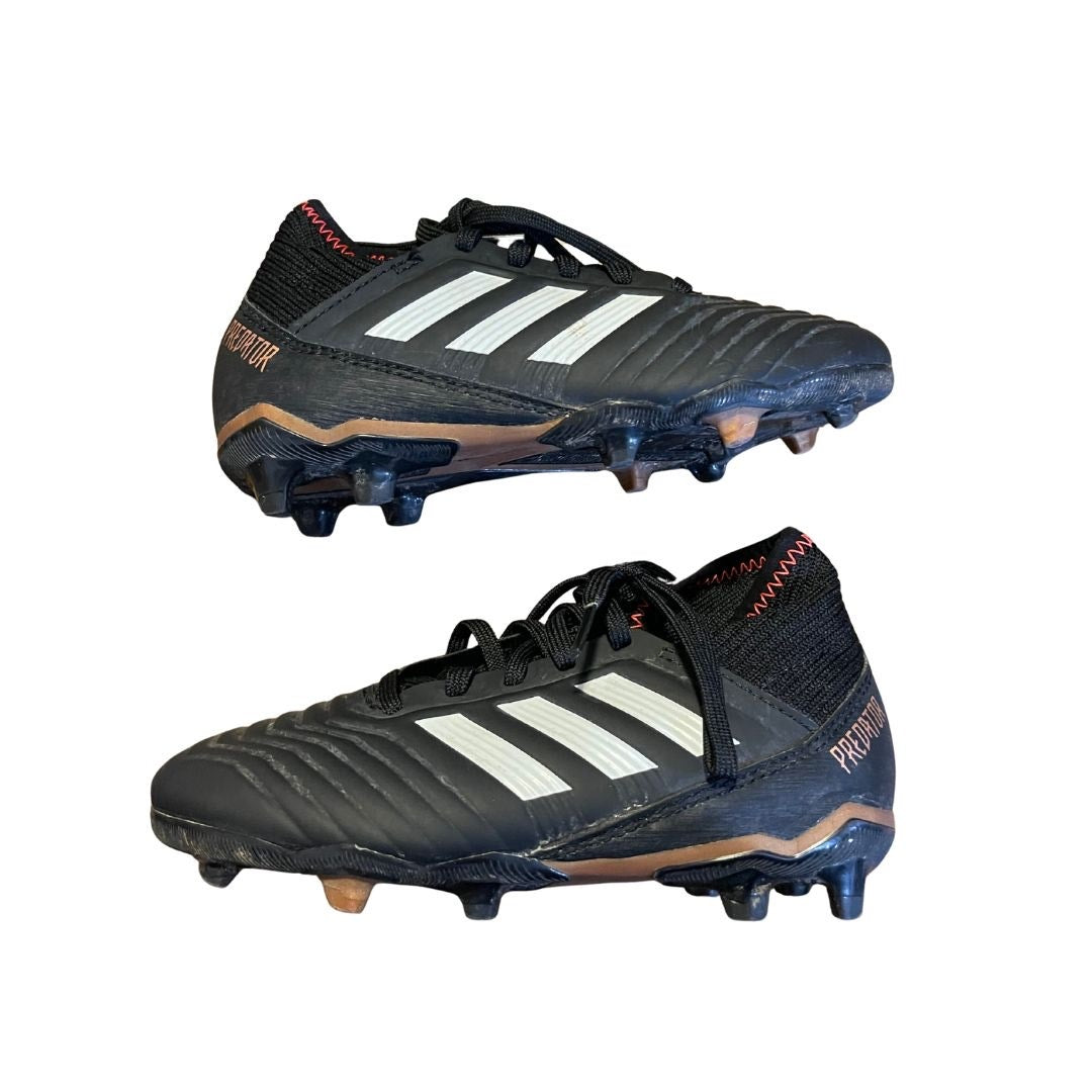 Adidas Predator Cleats 18.3 FG JR Black White Gold Kids SZ 11 Sports Soccer