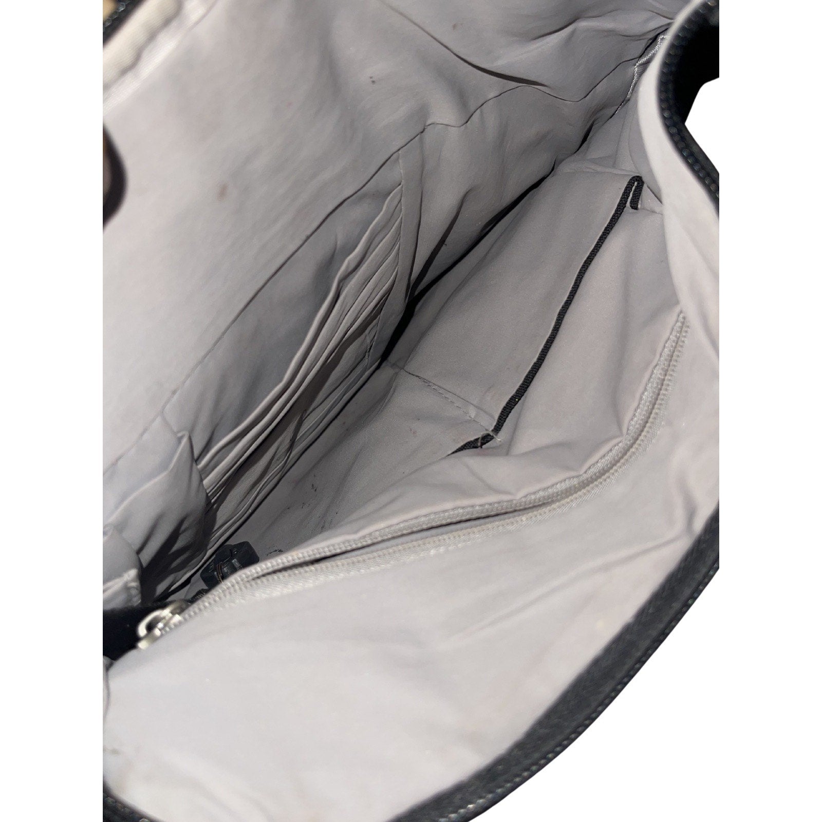 Travelon Anti Theft Classic Nylon Crossbody Bag Slash Resistant Travel Outdoors