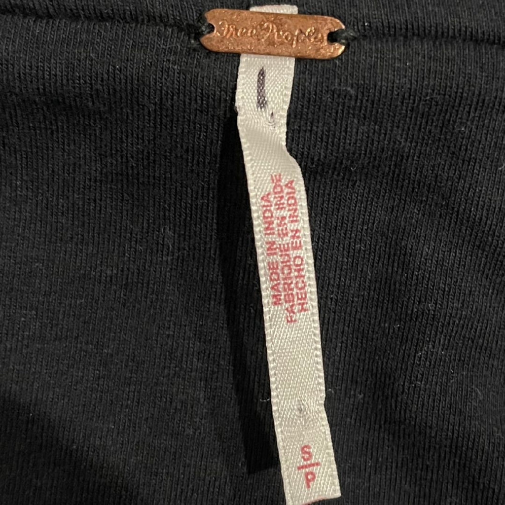 Free People Cooler in Capri Set Off the Shoulder Top Black Elastic Skirt Small