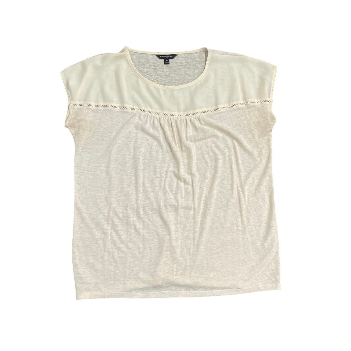Banana Republic Ivory Linen Blend Short Sleeve Top Size Medium Breezy Flowy Chic