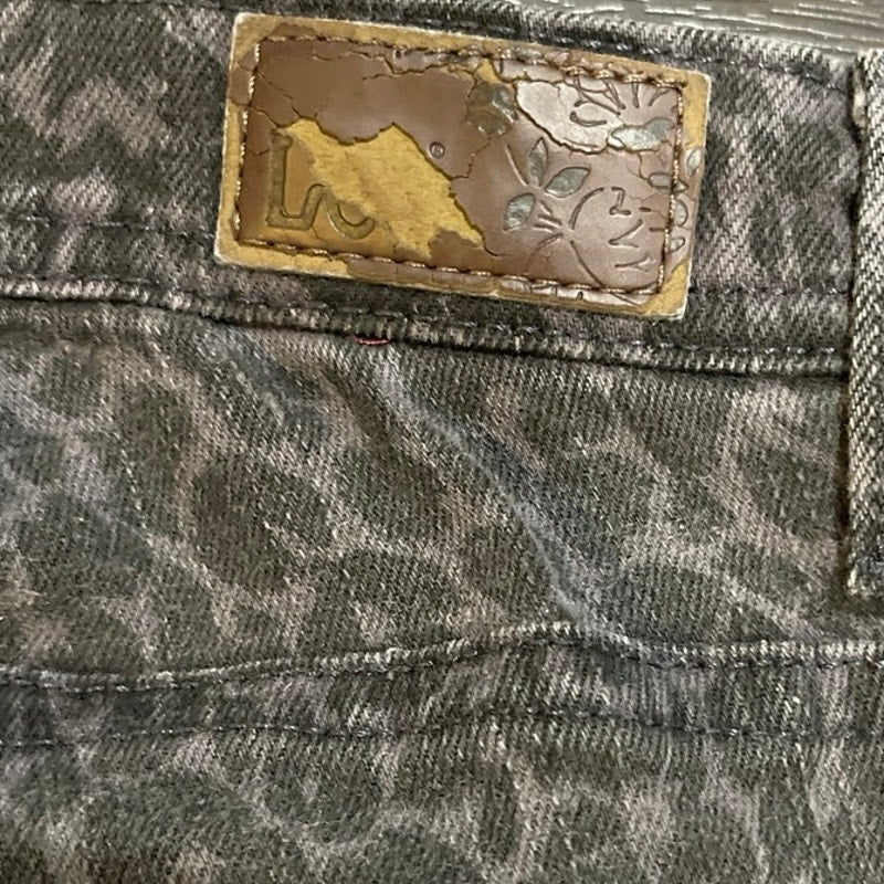 Lee Classic Fit Leopard Print Straight Leg Denim Jeans SZ 18 Casual Chic