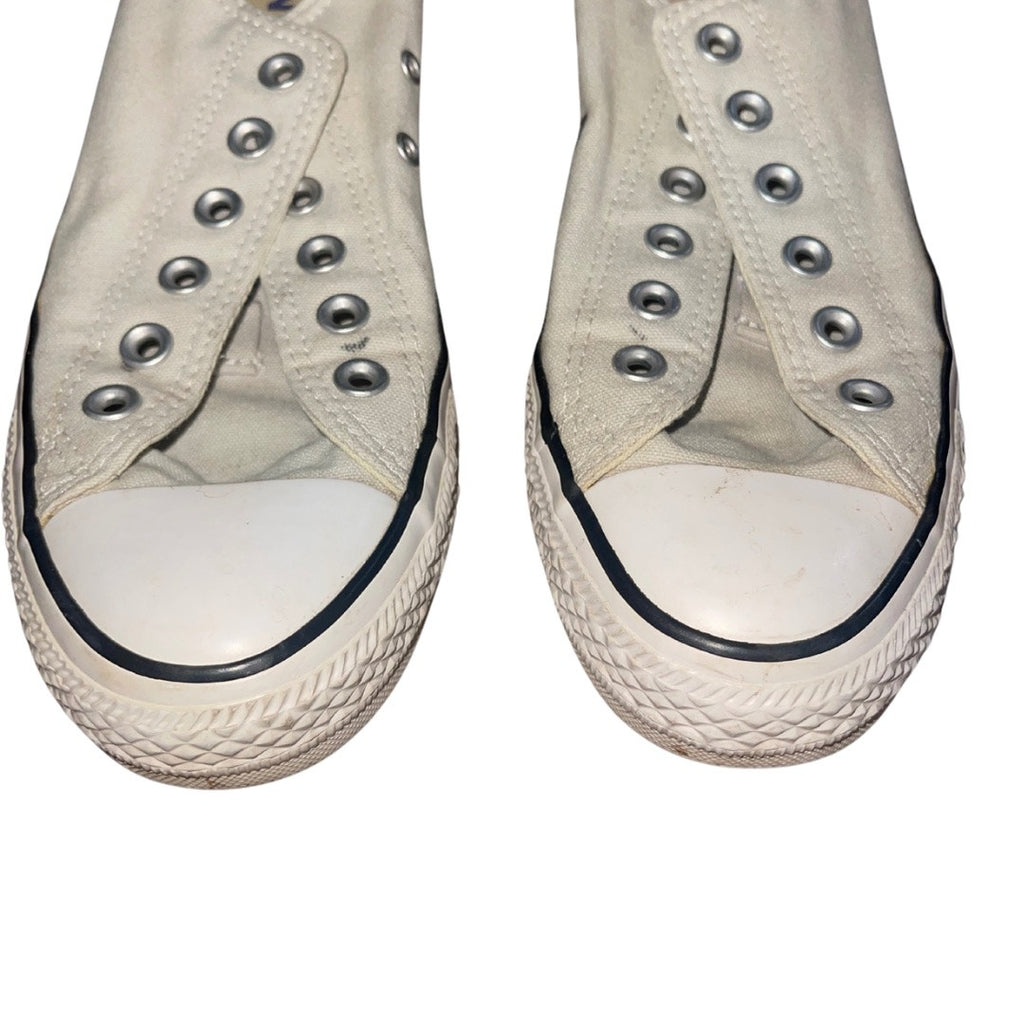 Women's White Converse Chuck Taylor All Star Low-Top Sneakers Size 8