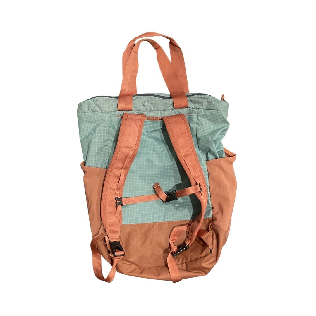 Patagonia Ultralight Black Hole Hybrid Tote Pack 27L Green Brown Backpack Hiking