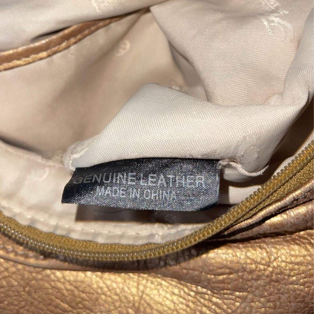 Fossil Genuine Leather Shoulder Hobo handbag Gold Crescent Purse