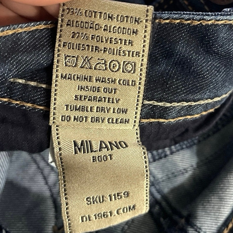 DL1961 Dark Wash Milano Bootcut Jeans Size 26 Premium Denim 4 way Stretch