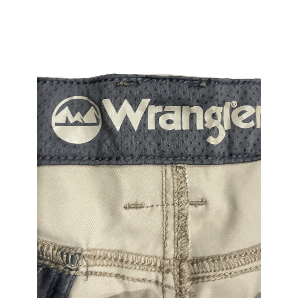 Wrangler Outdoor Series Chino Performance Shorts Size 34 Active Sport Hiking