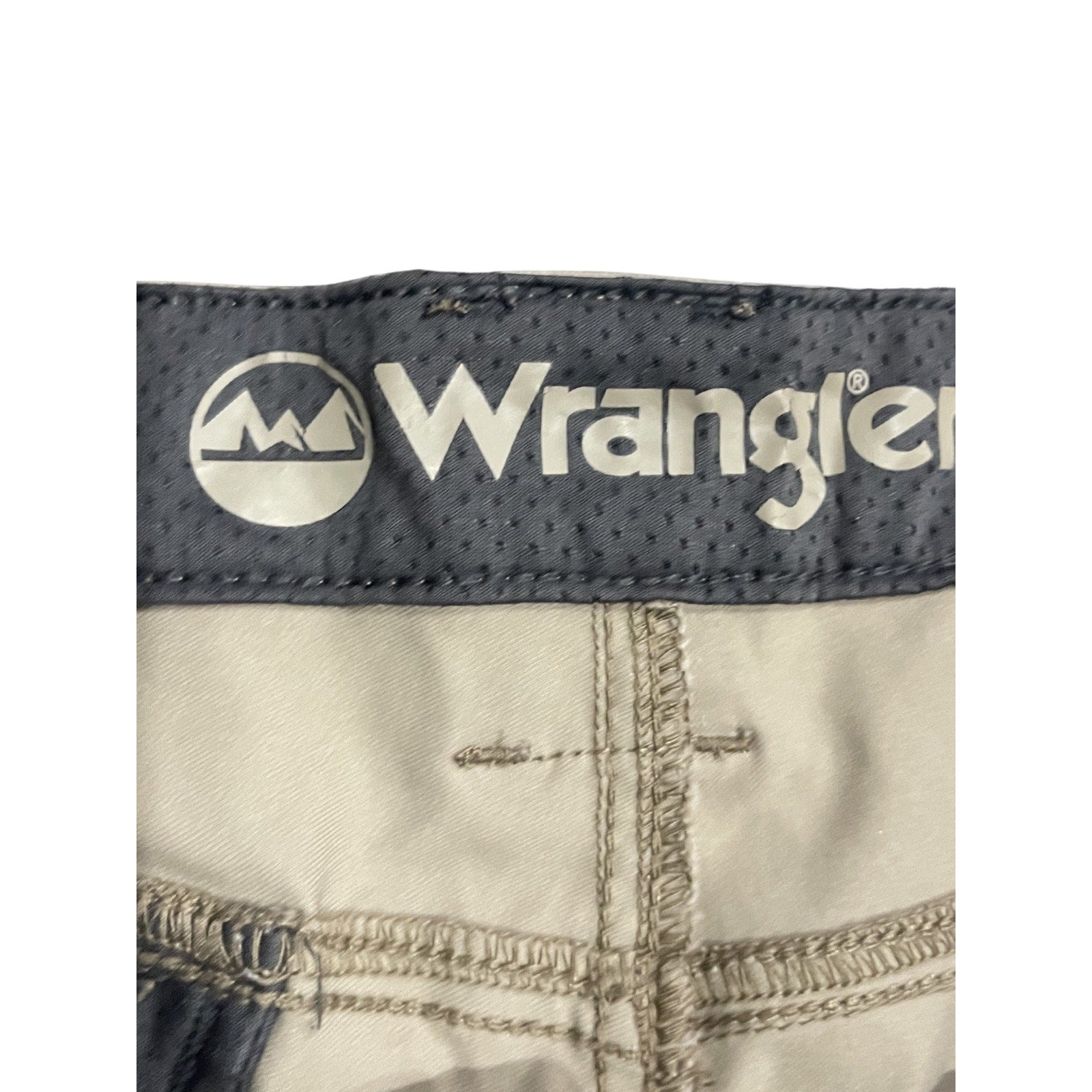 Wrangler Outdoor Series Chino Performance Shorts Size 34 Active Sport Hiking