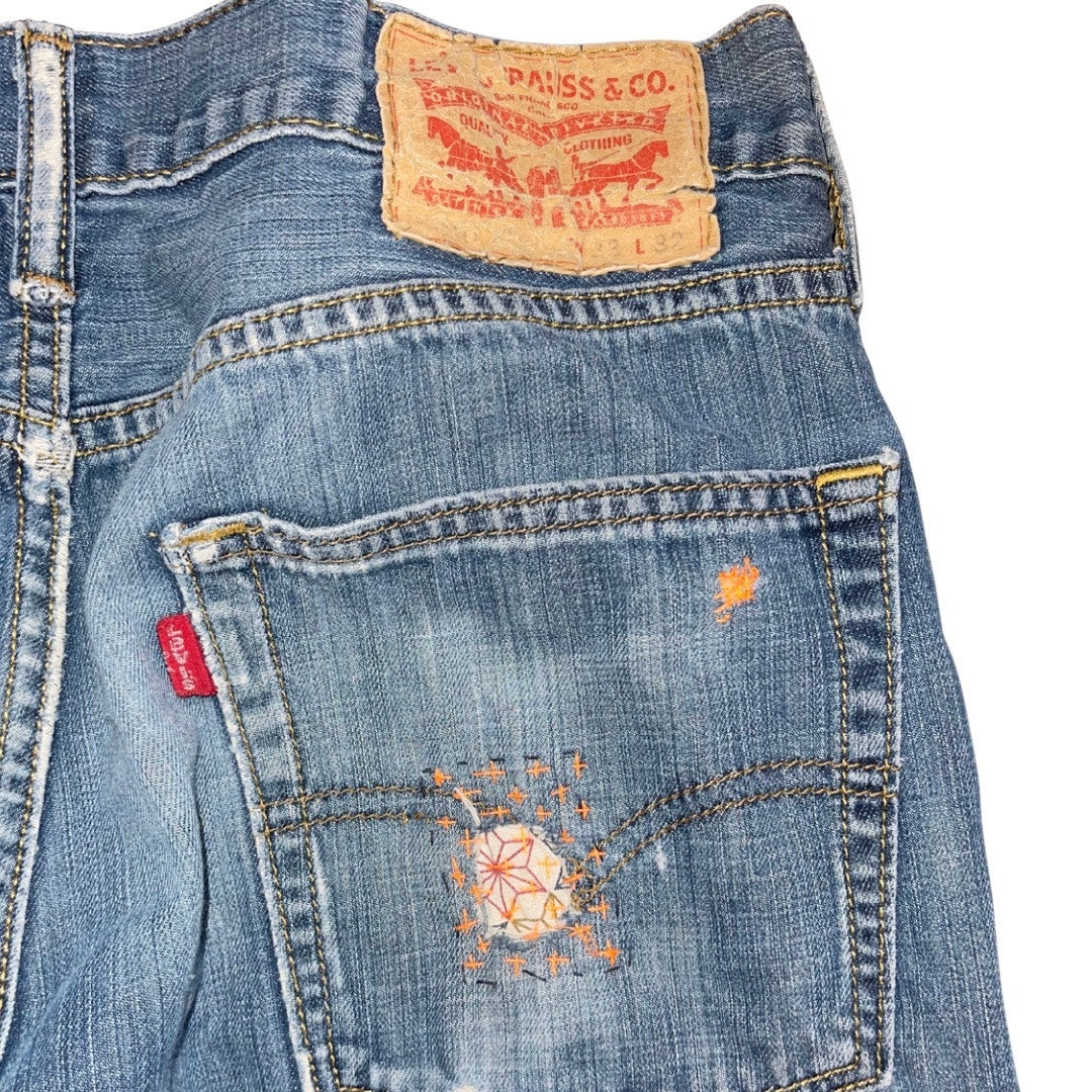 Levi's Women Upcycled Patch Denim Jeans Size 33x32 Straight leg Hippie Indie Y2K