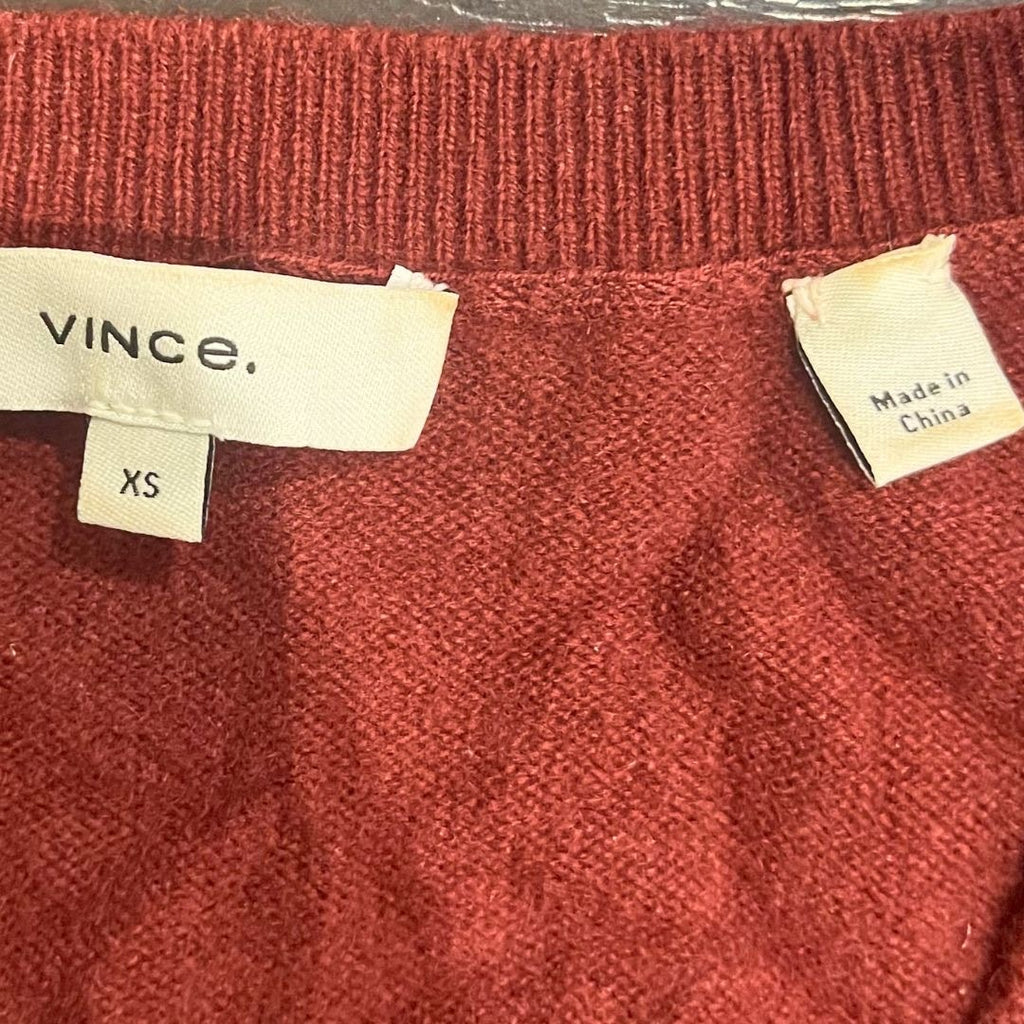 Vince Cashmere V-Neck Sweater Earthy Red Size XS Preppy Academia Casual Chic