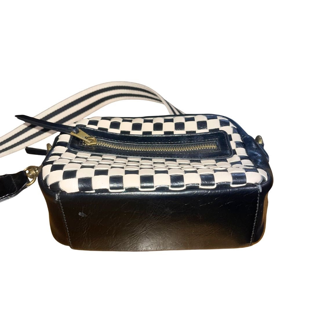 Universal Thread Camera Crossbody Purse Black Cream Checkered Canvas Strap