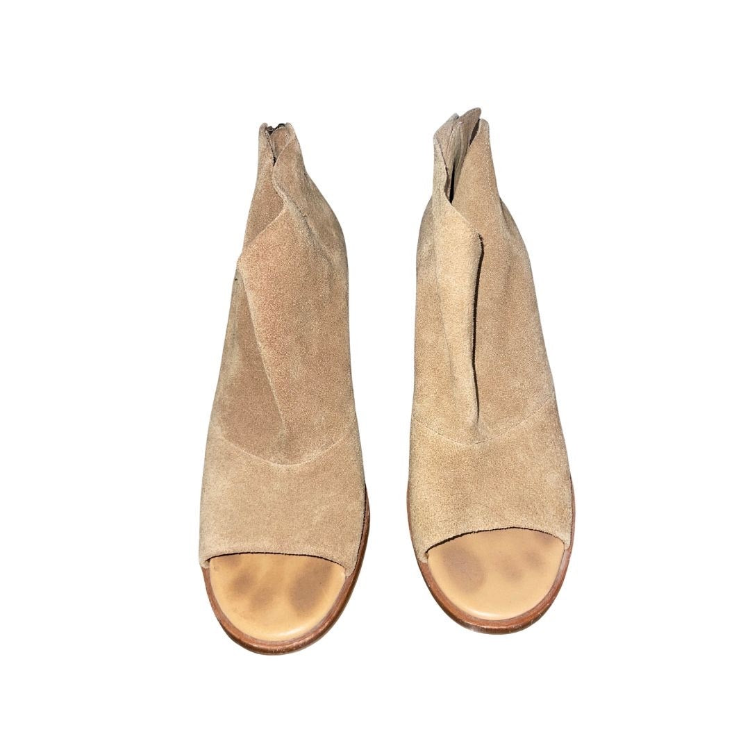 UGG Ginger Open Toe Suede Leather Bootie Chunky Heel Size 9.5 Peep Toe Ankle zip