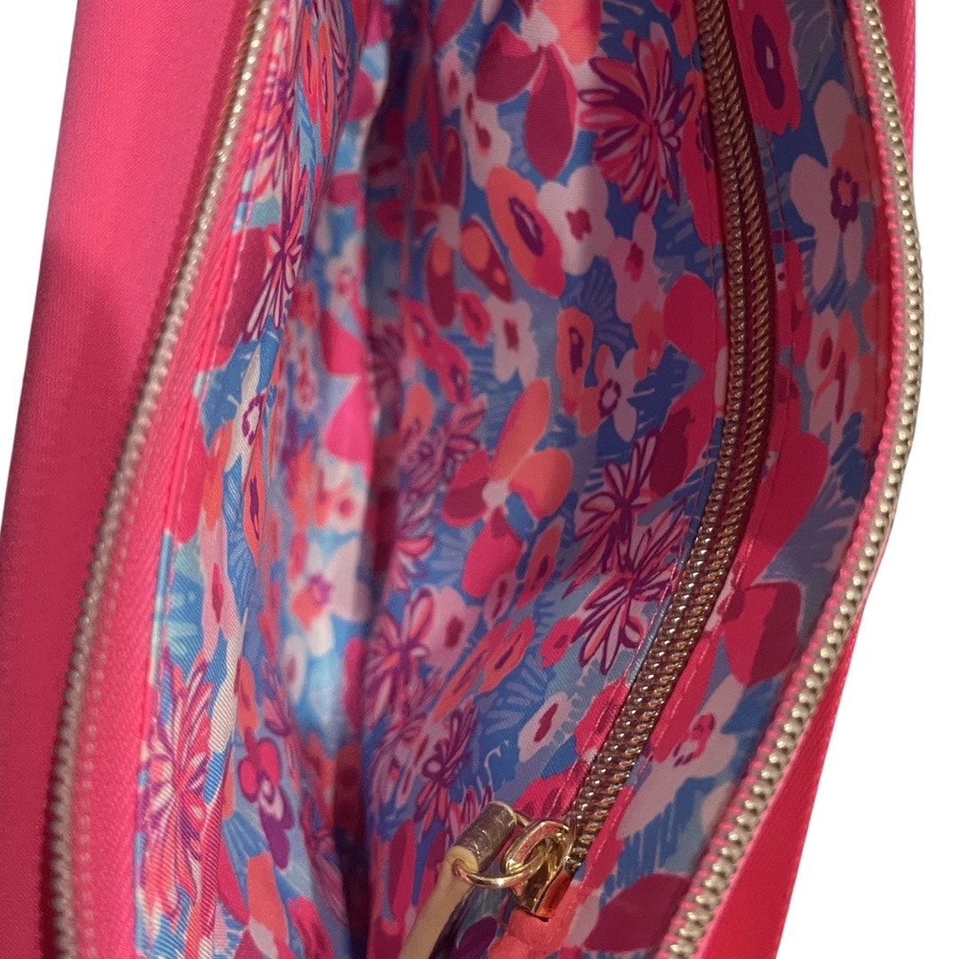 Lilly Pulitzer Giavanna Neoprene Hot Pink Crossbody Crescent Bag NEW Barbie