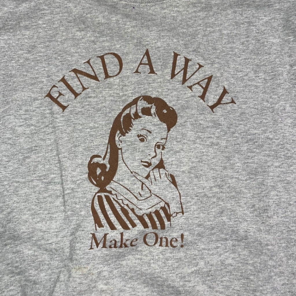 WHO.A.U California Crewneck Graphic Sweater Find a way Make one Medium cozywear