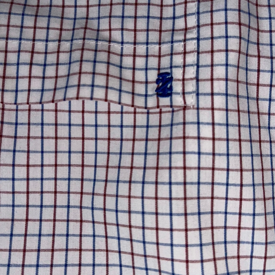 Izod plaid pattern button up collar dress shirt