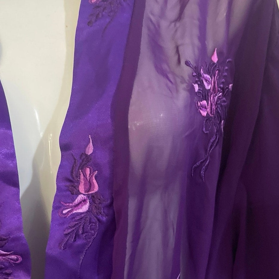 Vintage Purple Sheer Robe Embroidered Floral Lingerie Loungewear Intimates 90s