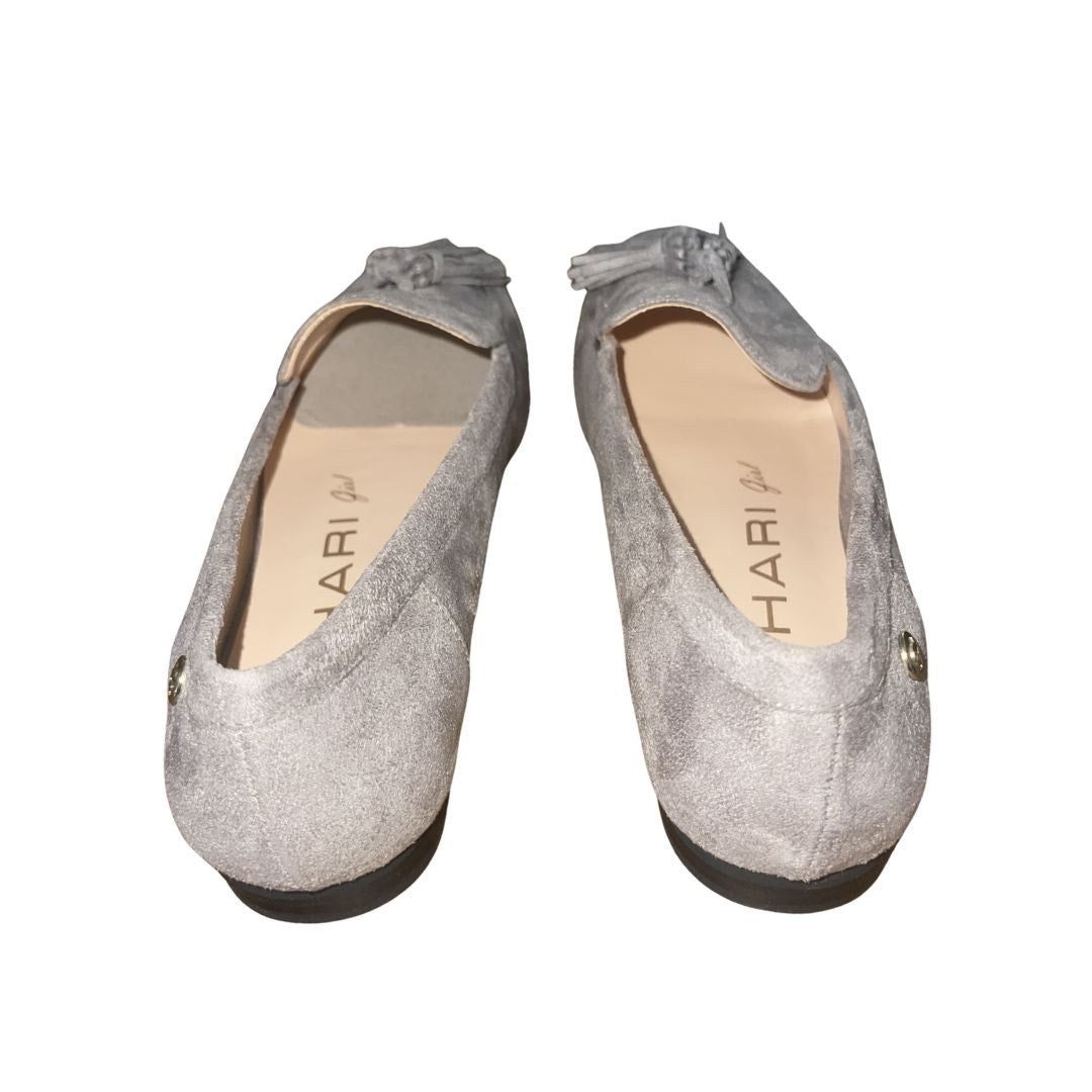 Tahari Girl Alessia Tassel Loafers Slip On Shoes SZ 8.5 Micro Suede NWOB Preppy
