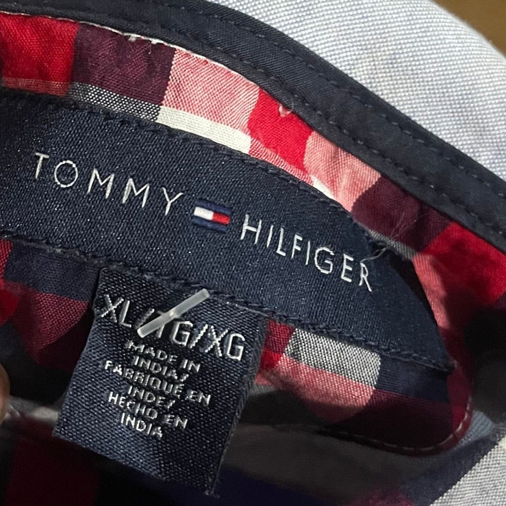 Tommy Hilfiger Plaid Long Sleeve Button Down Shirt Size XL Preppy Career Office