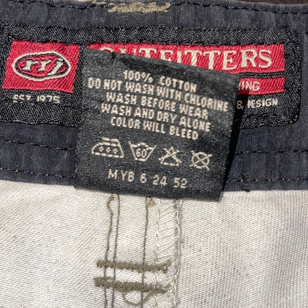 RRJ Outfitters Camouflage Cargo Shorts 90s Y2K outdoors Streetwear Utility SZ 36