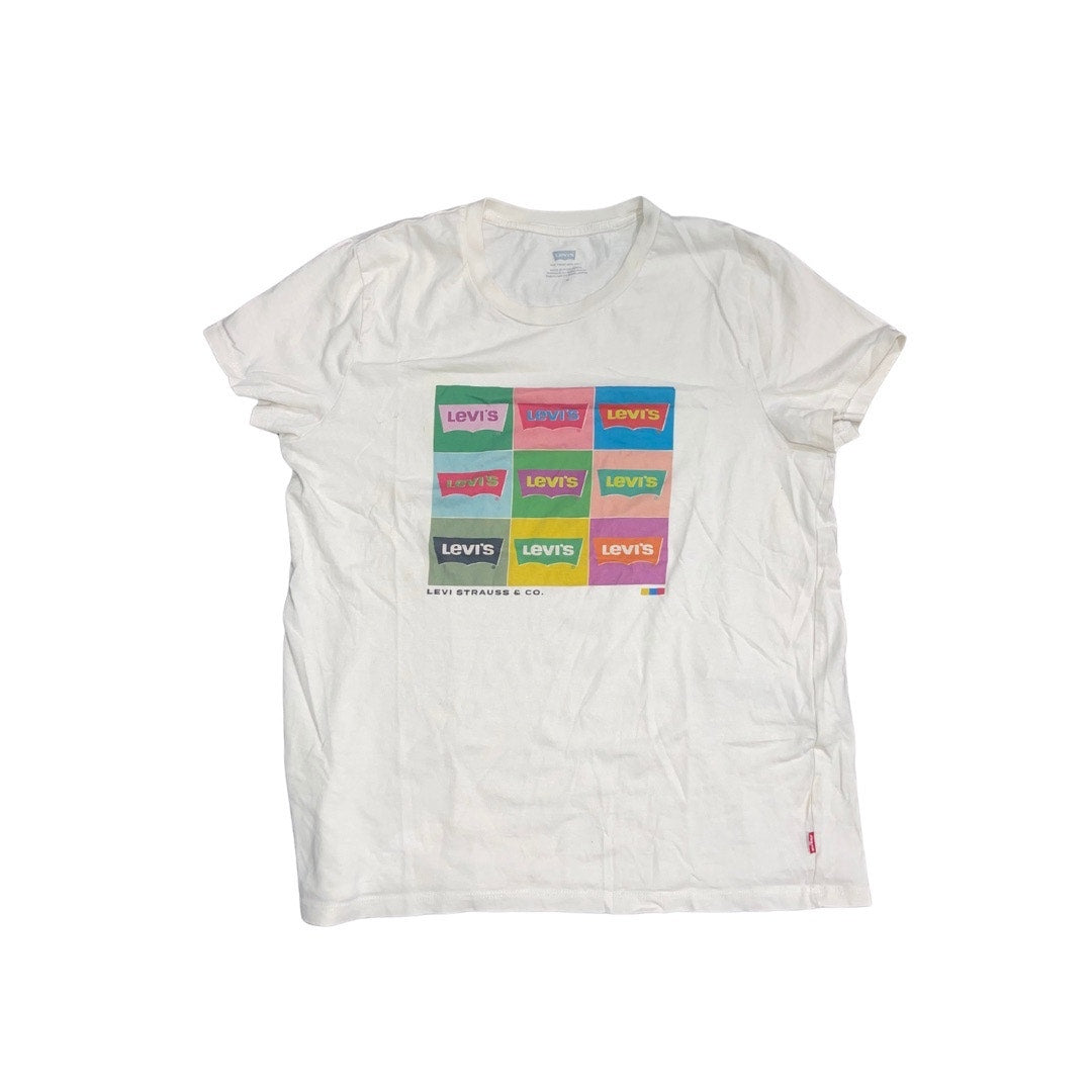 Levi's Logo Design Tee Classic Fit Graphic T-Shirt Size Medium 100% Cottonv
