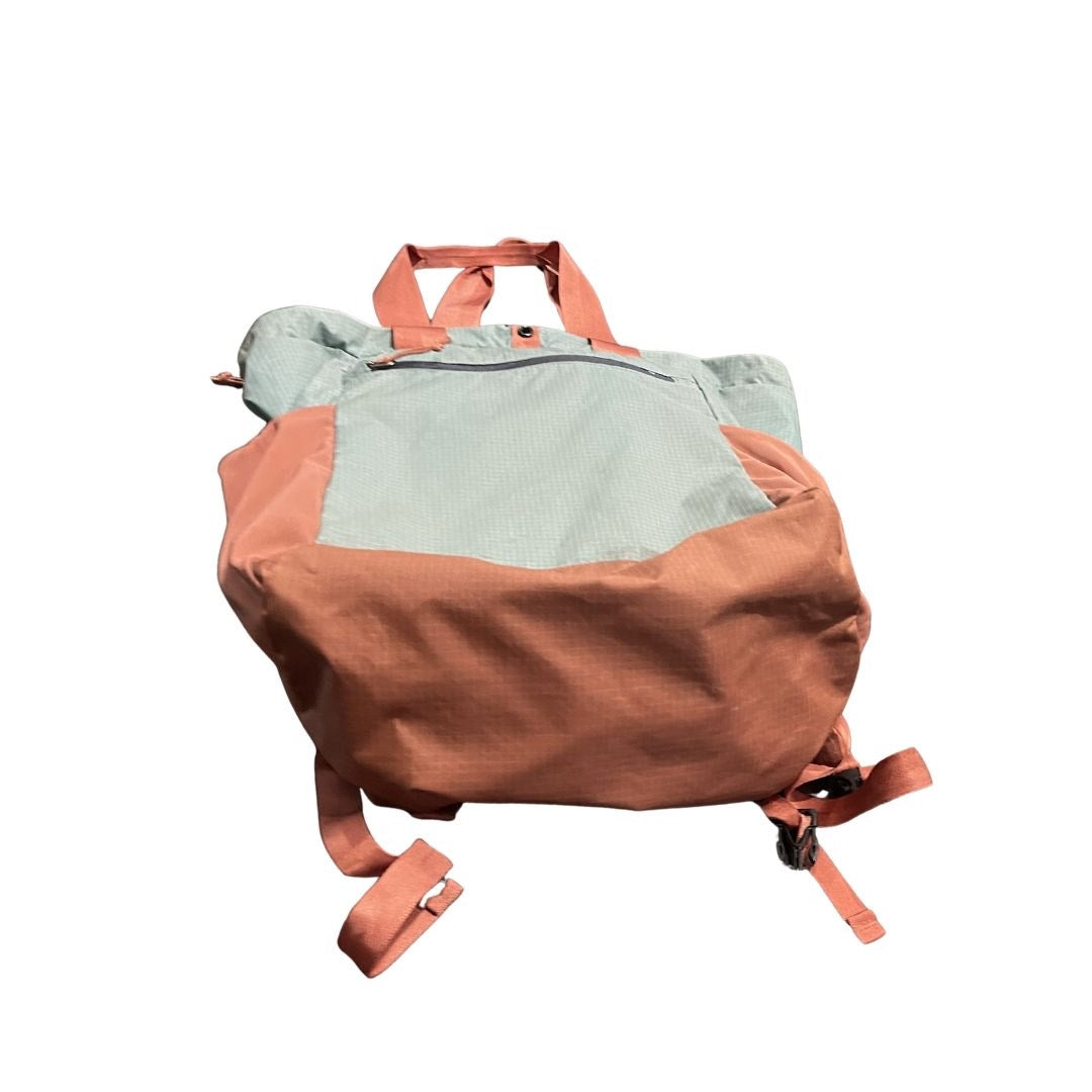 Patagonia Ultralight Black Hole Hybrid Tote Pack 27L Green Brown Backpack Hiking