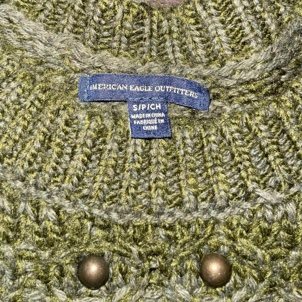 American Eagle Outfitters Green Studded Chunky Cable Knit Sweater SZ Small Fall
