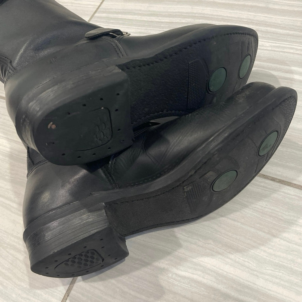 FRYE Engineer 12R Leather Pull on Boot Round Toe Biker Moto Size 10 Flaw