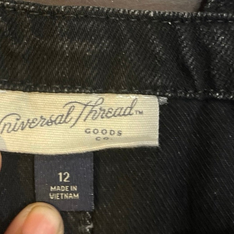 Universal Thread Denim Jean Short Overalls Cut off Shorts Size 12 Streetwear