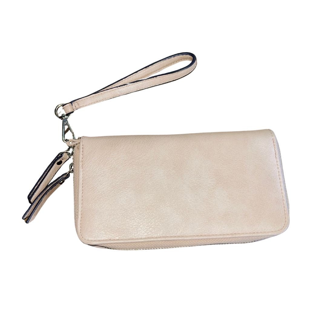 Max Studio Wristlet Wallet Full Zip Clutch Vegan leather 90s Y2K