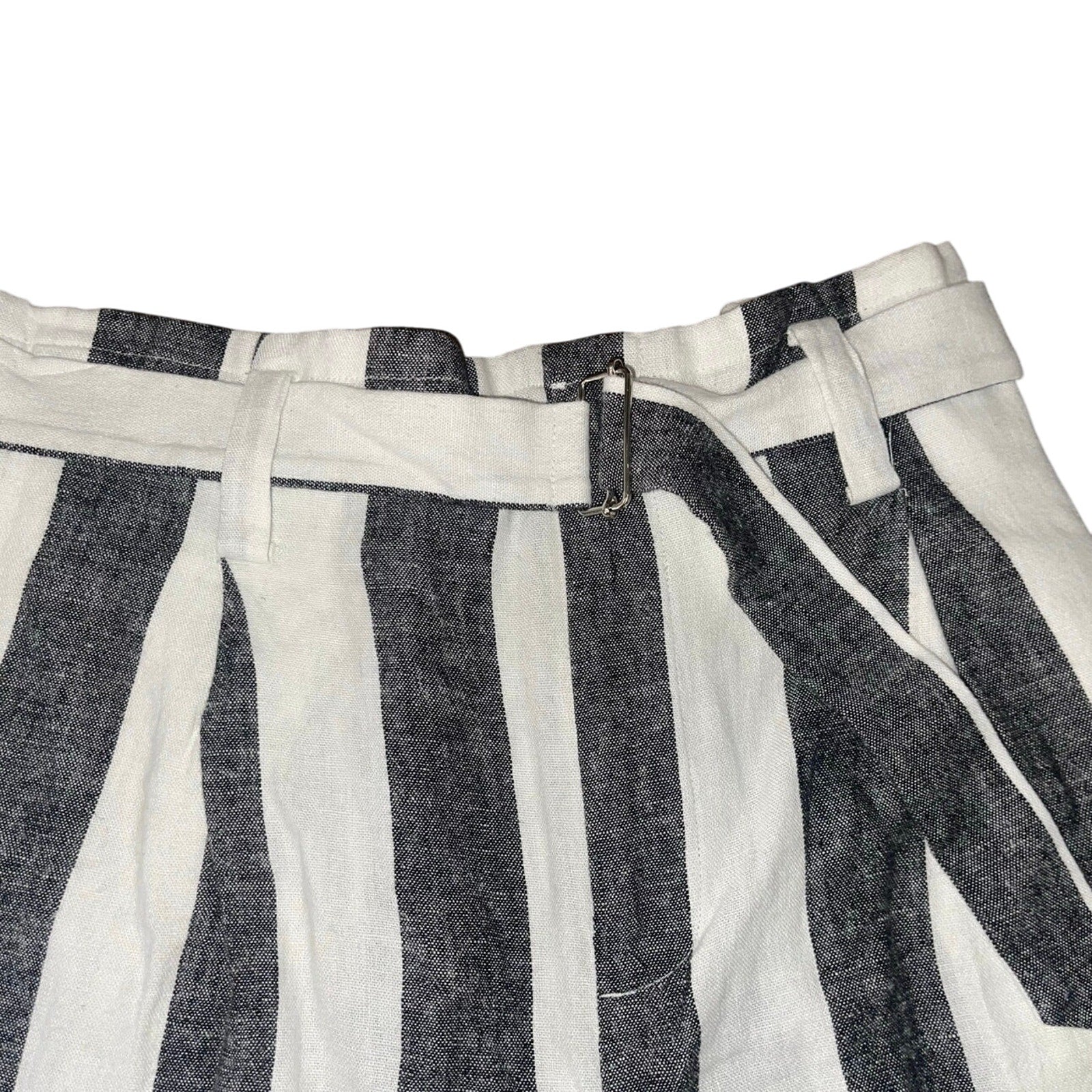 Calvin Klein Women's Gray Striped Linen Blend High Rise Belted Dress Shorts