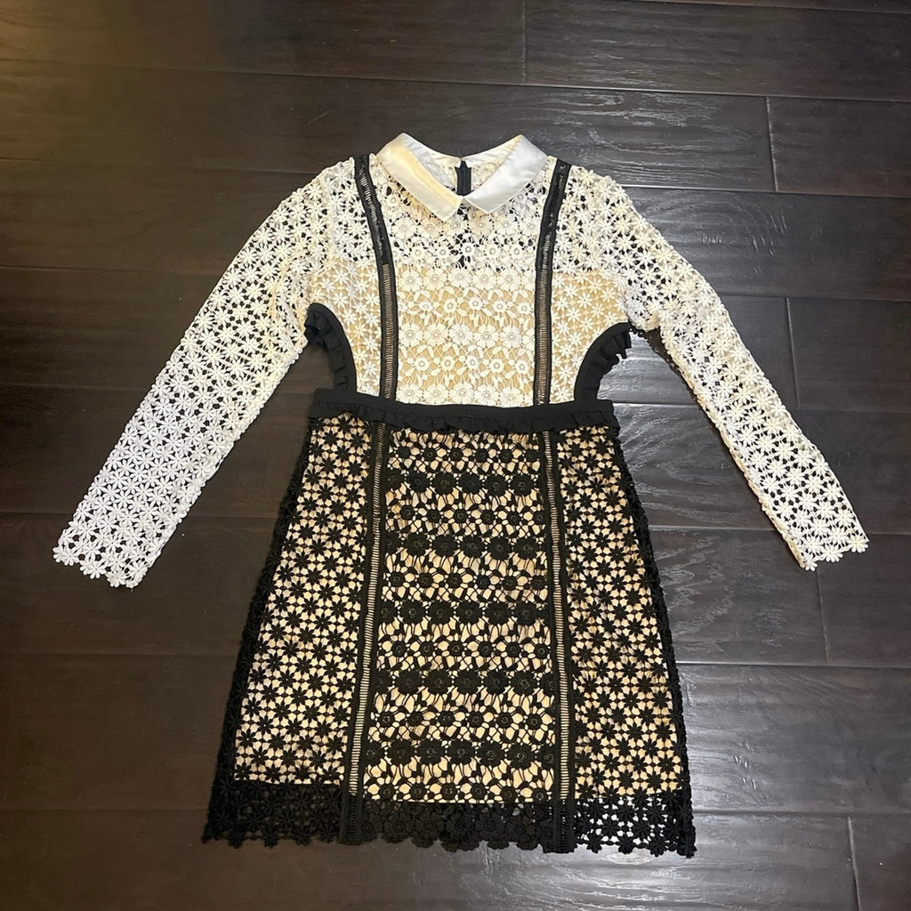 VENUS Black White Crochet Lace Long Sleeve Cutout Mini Dress SZ 8 Romantic