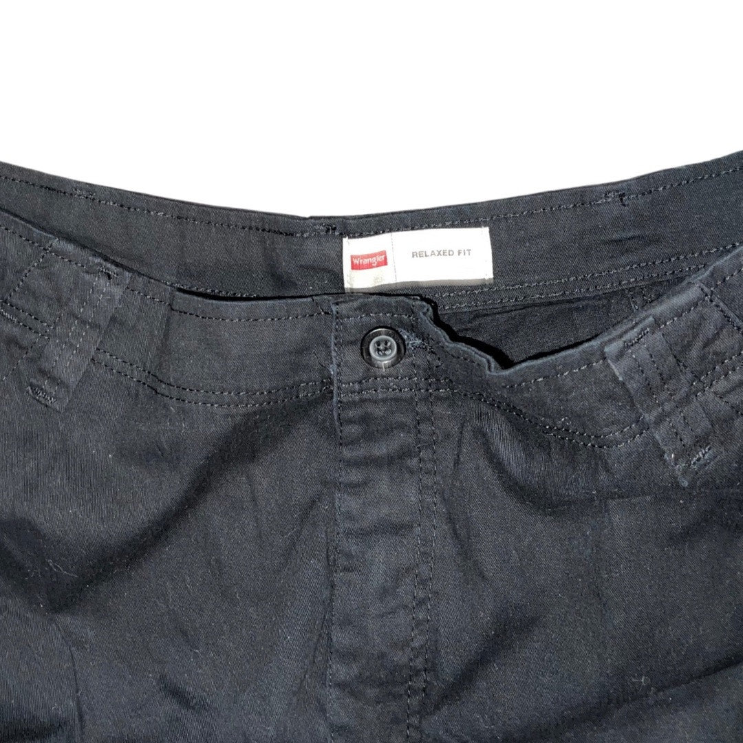 Men's Wrangler Relaxed Fit Cargo Black Pants