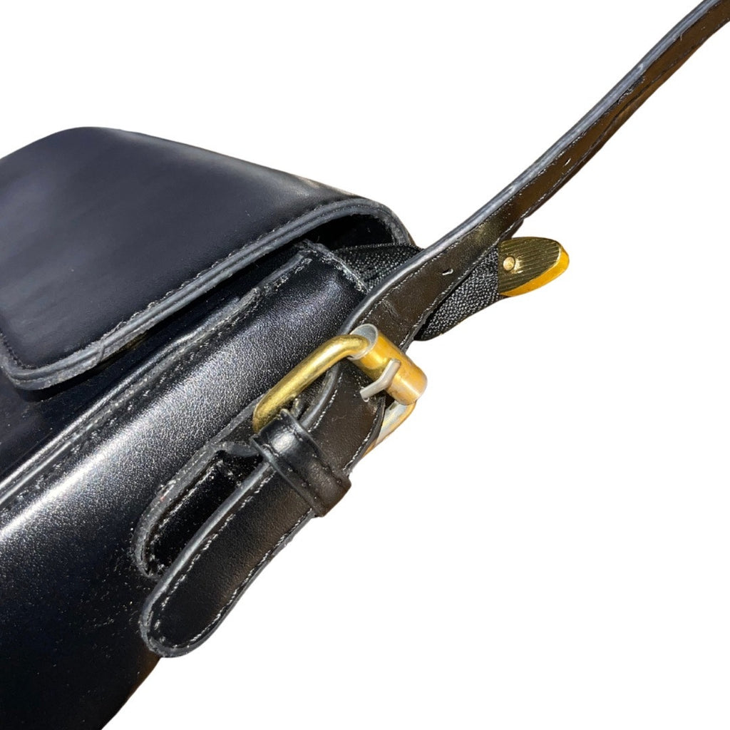 Black Faux Leather Shoulder Bag Saddle Shape Purse Y2K 90s Retro